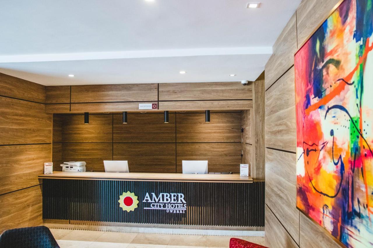Amber City Hotels โอเวอร์รี ภายนอก รูปภาพ
